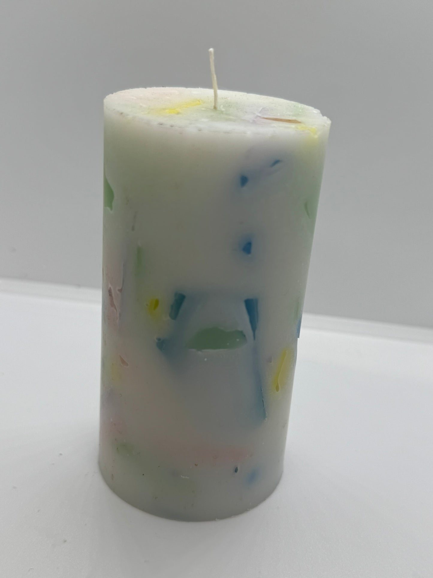 Pastel Pillar